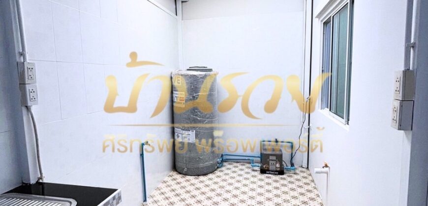 ทาวน์เฮ้าส์ 2ชั้น หมู่บ้านเดอะคอนเน็ก เทพารักษ์-เมืองใหม่ ใกล้นิคมเมืองใหม่บางพลี พร้อมเข้าอยู่