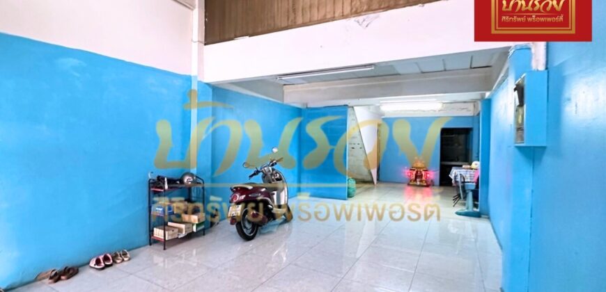 อาคารพาณิชย์ 3 ชั้น ซอยมิตรไมตรี 27-บางเมือง ใกล้ BTS โรงเรียนนายเรือ เหมาะกับทำเลค้าขาย