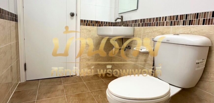 ทาวน์เฮ้าส์ 2 ชั้น หมู่บ้านกัสโต้ บางนา-สุวรรณภูมิ ถ.วัดศรีวารีน้อย-บางเสาธง บ้านรีโนเวทใหม่ ตกแต่งสวย สไตล์โมเดิร์น