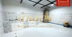 ทาวน์เฮ้าส์ 2 ชั้น หมู่บ้านกัสโต้ บางนา-สุวรรณภูมิ ถ.วัดศรีวารีน้อย-บางเสาธง บ้านรีโนเวทใหม่ ตกแต่งสวย สไตล์โมเดิร์น