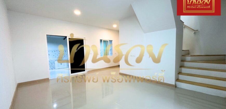 ทาวน์เฮ้าส์ 2 ชั้น หมู่บ้านกัสโต้ บางนา-สุวรรณภูมิ ถ.วัดศรีวารีน้อย-บางเสาธง บ้านรีโนเวทใหม่ ตกแต่งสวย สไตล์โมเดิร์น