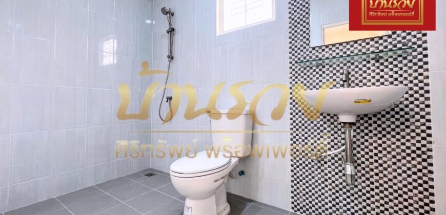 ทาวน์เฮ้าส์ 2 ชั้น หมู่บ้านพฤกษา 59/2 ซ.วิทยุการบิน ใกล้สถานีรถไฟฟ้าสายสีเขียว บ้านรีโนเวทใหม่