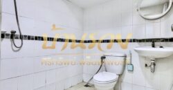 ทาวน์เฮ้าส์ 2 ชั้น หมู่บ้านนิรันดร์วิลล์ 10 ซอยวัดศรีวารีน้อย บางนา กม.18 ใกล้มหาลัยหัวเฉียว รีโนเวทใหม่