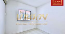 ทาวน์เฮ้าส์ 2 ชั้น หมู่บ้านนิรันดร์วิลล์ 10 ซอยวัดศรีวารีน้อย บางนา กม.18 ใกล้มหาลัยหัวเฉียว รีโนเวทใหม่