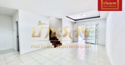 ทาวน์เฮ้าส์ 2 ชั้น หมู่บ้านนิรันดร์วิลล์ 10 ซอยวัดศรีวารีน้อย บางนา กม.18 ใกล้มหาลัยหัวเฉียว รีโนเวทใหม่