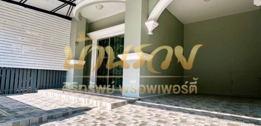 ทาวน์เฮ้าส์ 2 ชั้น หมู่บ้านนิรันดร์วิลล์ 10 ซอยวัดศรีวารีน้อย บางนา กม.18 ใกล้มหาลัยหัวเฉียว รีโนเวทใหม่