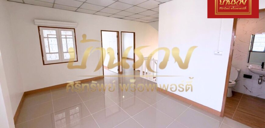 บ้านแฝด 2 ชั้น หมู่บ้านนันทนา การ์เด้นท์ ซอยบางปลา 22 ใกล้รพ.จุฬารัตน์ 3 รีโนเวทใหม่ #จอดรถได้4คัน