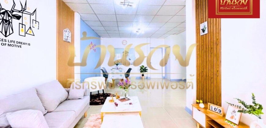 ทาวน์เฮ้าส์ 2 ชั้น หมู่บ้านชายคลอง ต้นซอย เทพารักษ์ กม.25 (ซอยคิงคอง) ใกล้นิคมบางพลี บ้านรีโนเวทใหม่ ตกแต่งพร้อมเข้าอยู่