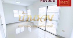 ทาวน์เฮ้าส์ 2 ชั้น หลังมุม หมู่บ้านนิรันดร์วิลล์ 12 ซอยวัดศรีวารีน้อย (บางนา-ตราด กม.8) บ้านรีโนเวทใหม่