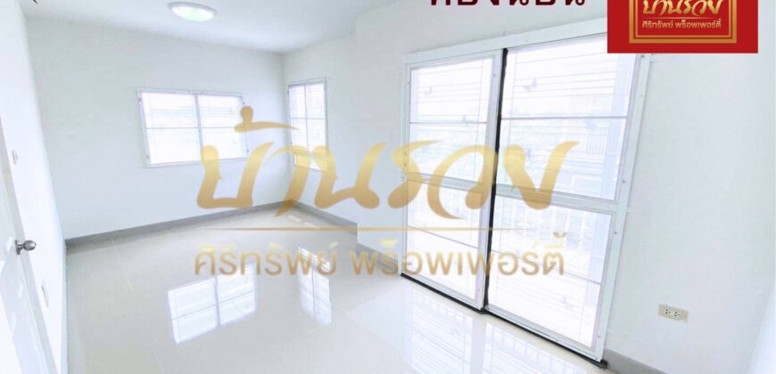 ทาวน์เฮ้าส์ 2 ชั้น หลังมุม หมู่บ้านนิรันดร์วิลล์ 12 ซอยวัดศรีวารีน้อย (บางนา-ตราด กม.8) บ้านรีโนเวทใหม่