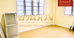 บ้านแฝด 2 ชั้น หมู่บ้านนันทนา การ์เด้นท์ ซอย6 บางปลา 22 ใกล้รพ.จุฬารัตน์ 3