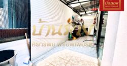 บ้านแฝด 2 ชั้น หมู่บ้านนันทนา การ์เด้นท์ ซอย6 บางปลา 22 ใกล้รพ.จุฬารัตน์ 3