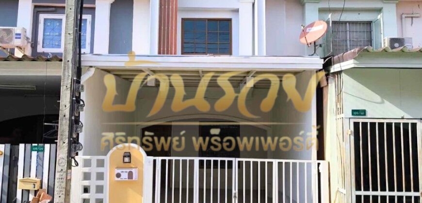 ทาวน์เฮ้าส์ 2 ชั้น หมู่บ้านพฤกษา 28/1 ถนนแพรกษา ใกล้นิคมอุตสาหกรรมบางปู บ้านรีโนเวทใหม่ พร้อมเข้าอยู่