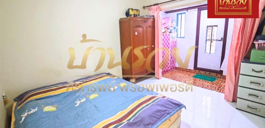 ทาวน์เฮ้าส์ 2 ชั้น หมู่บ้านพฤกษา 15 บางพลี-ตำหรุ ใกล้นิคมอุตสาหกรรมบางปู ขายตามสภาพพร้อมเข้าอยู่