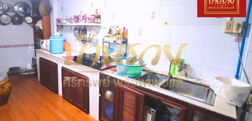 ทาวน์เฮ้าส์ 2 ชั้น หมู่บ้านพฤกษา 15 บางพลี-ตำหรุ ใกล้นิคมอุตสาหกรรมบางปู ขายตามสภาพพร้อมเข้าอยู่