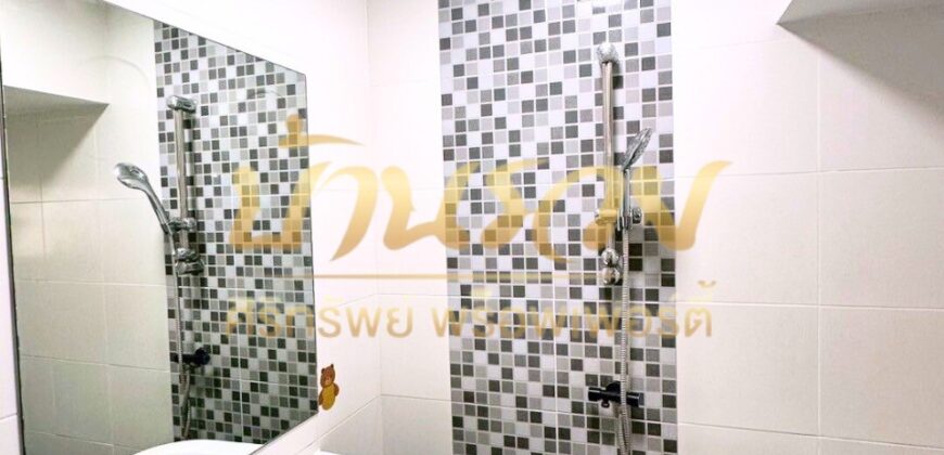 ทาวน์เฮ้าส์ 2 ชั้น หมู่บ้าน เจซิตี้ เเพรกษา ใกล้โรงเรียนสารสาสน์สมุทรปราการ รีโนเวทใหม่ พร้อมเข้าอยู่