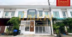 ทาวน์เฮ้าส์ 2 ชั้น หมู่บ้าน เจซิตี้ เเพรกษา ใกล้โรงเรียนสารสาสน์สมุทรปราการ รีโนเวทใหม่ พร้อมเข้าอยู่