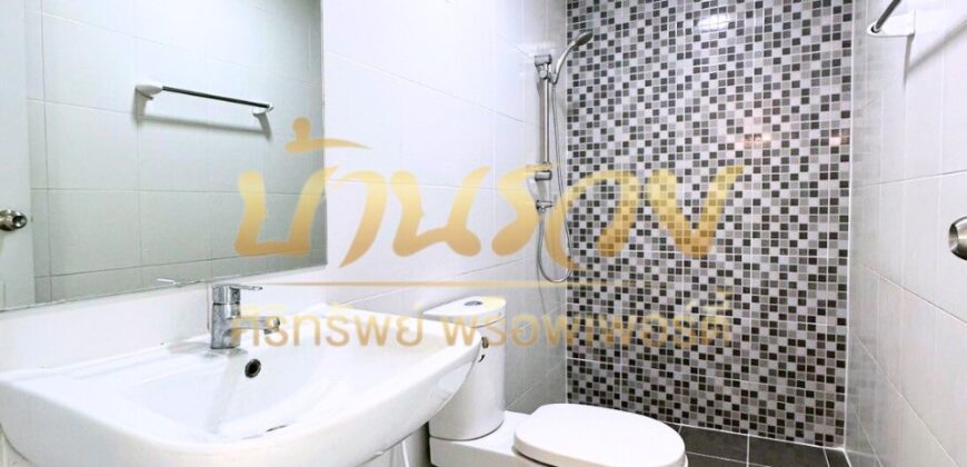 ทาวน์เฮ้าส์ 2 ชั้น หมู่บ้าน เจซิตี้ เเพรกษา ใกล้โรงเรียนสารสาสน์สมุทรปราการ รีโนเวทใหม่ พร้อมเข้าอยู่