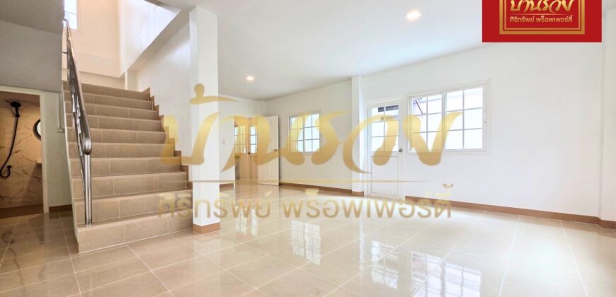 บ้านแฝด 2 ชั้น หมู่บ้านทัศรินทร์ ซอยมังกร-เทพารักษ์ ใกล้จุดขึ้น-ลงทางด่วนกาญจนา บ้านรีโนเวทใหม่