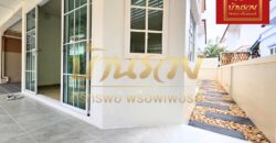 บ้านแฝด 2 ชั้น หมู่บ้านทัศรินทร์ ซอยมังกร-เทพารักษ์ ใกล้จุดขึ้น-ลงทางด่วนกาญจนา บ้านรีโนเวทใหม่