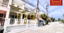 ทาวน์เฮ้าส์ 2 ชั้น หมู่บ้านพนาสนธิ์ วิลล่า สุวรรณภูมิ ใกล้ถนนเทพารักษ์ รีโนเวทใหม่ทั้งหลังพร้อมเข้าอยู่