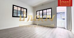 ทาวน์เฮ้าส์ 2 ชั้น #หลังริม ซอยนารถสุนทร 15 บางเมือง แนวรถไฟฟ้า ใกล้โรงเรียนนายเรือ บ้านรีโนเวทตกแต่งใหม่ทั้งหลัง