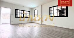 ทาวน์เฮ้าส์ 2 ชั้น #หลังริม ซอยนารถสุนทร 15 บางเมือง แนวรถไฟฟ้า ใกล้โรงเรียนนายเรือ บ้านรีโนเวทตกแต่งใหม่ทั้งหลัง