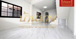 ทาวน์เฮ้าส์ 2 ชั้น #หลังริม ซอยนารถสุนทร 15 บางเมือง แนวรถไฟฟ้า ใกล้โรงเรียนนายเรือ บ้านรีโนเวทตกแต่งใหม่ทั้งหลัง