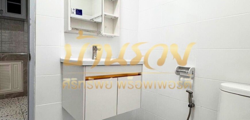 ทาวน์เฮ้าส์ 2 ชั้น #หลังริม ซอยนารถสุนทร 15 บางเมือง แนวรถไฟฟ้า ใกล้โรงเรียนนายเรือ บ้านรีโนเวทตกแต่งใหม่ทั้งหลัง