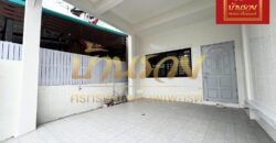 ทาวน์เฮ้าส์ 2 ชั้น #หลังริม ซอยนารถสุนทร 15 บางเมือง แนวรถไฟฟ้า ใกล้โรงเรียนนายเรือ บ้านรีโนเวทตกแต่งใหม่ทั้งหลัง