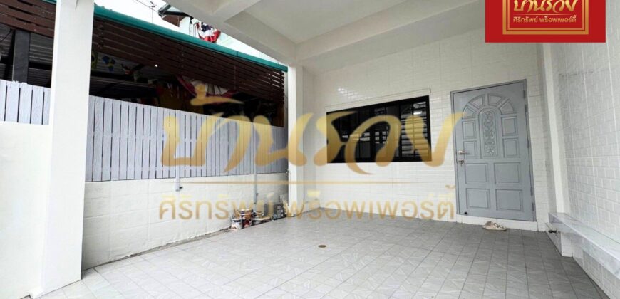 ทาวน์เฮ้าส์ 2 ชั้น #หลังริม ซอยนารถสุนทร 15 บางเมือง แนวรถไฟฟ้า ใกล้โรงเรียนนายเรือ บ้านรีโนเวทตกแต่งใหม่ทั้งหลัง
