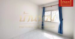 ทาวน์เฮ้าส์ 2 ชั้น หลังมุม หมู่บ้านนิรันดร์วิลล์ 12 ซอยวัดศรีวารีน้อย (บางนา-ตราด กม.8) บ้านรีโนเวทใหม่