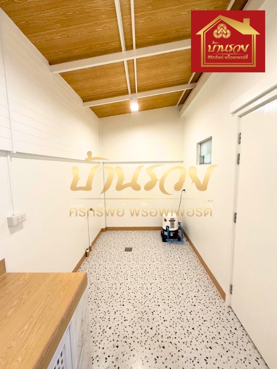 LINE_ALBUM_582568 BE _1_250806_4