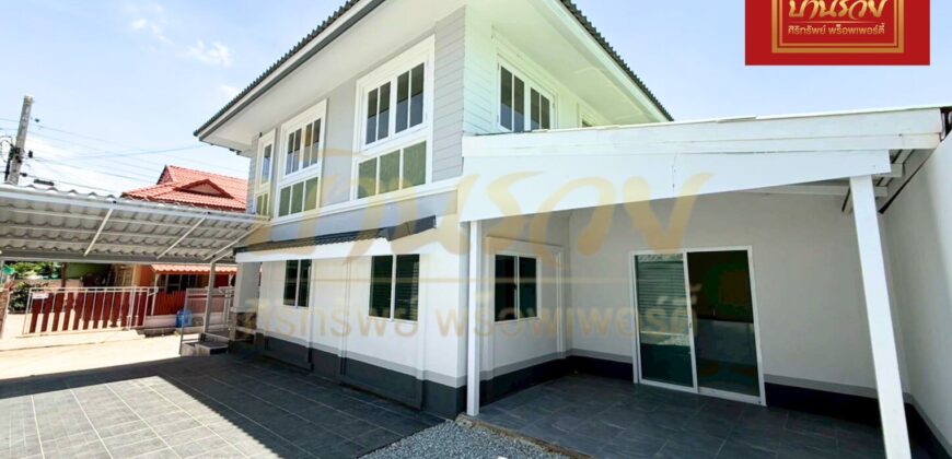 บ้านแฝด 2 ชั้น หมู่บ้านพฤกษา 15 บางพลี-ตำหรุ ใกล้นิคมอุตสาหกรรมบางปู บ้านรีโนเวทใหม่ทั้งหลัง พร้อมเข้าอยู่