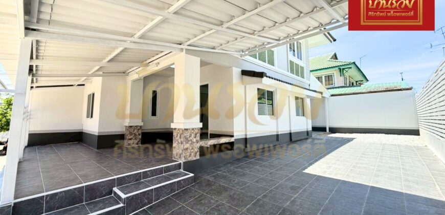 บ้านแฝด 2 ชั้น หมู่บ้านพฤกษา 15 บางพลี-ตำหรุ ใกล้นิคมอุตสาหกรรมบางปู บ้านรีโนเวทใหม่ทั้งหลัง พร้อมเข้าอยู่