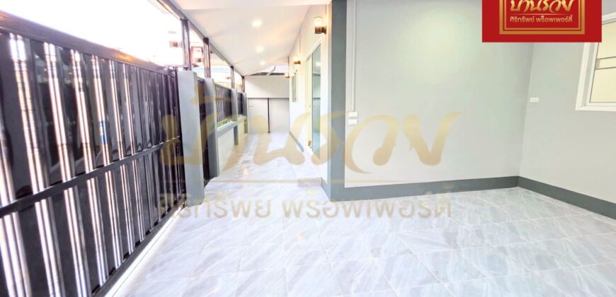 านเดี่ยวสร้างใหม่ 1 ชั้น บ้านอยู่ปากซอย ซ.กระทิงแดง ตรงข้ามตลาด ทำเลดี ถนนประชาอุทิศ-คู่สร้าง บ้านสวยมาก พร้อมอยู่