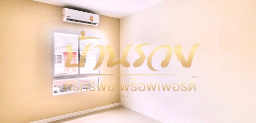 ทาวน์เฮ้าส์ 2 ชั้น หมู่บ้านพฤกษา 106/1 ถนนบางพลี – ตำหรุ ใกล้นิคมอุตสาหกรรมบางปู บ้านรีโนเวทใหม่