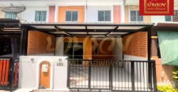 ทาวน์เฮ้าส์ 2 ชั้น หมู่บ้านพฤกษา 106/1 ถนนบางพลี – ตำหรุ ใกล้นิคมอุตสาหกรรมบางปู บ้านรีโนเวทใหม่