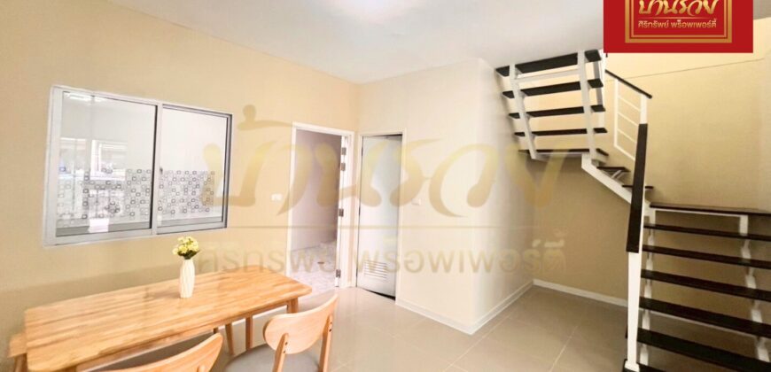 ทาวน์เฮ้าส์ 2 ชั้น หมู่บ้านพฤกษา 106/1 ถนนบางพลี – ตำหรุ ใกล้นิคมอุตสาหกรรมบางปู บ้านรีโนเวทใหม่