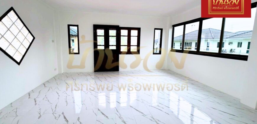 บ้านแฝด 2 ชั้น หมู่บ้านนันทนา การ์เด้นท์ บางปลา 22 ใกล้รพ.จุฬารัตน์ 3 พร้อมอยู่อาศัย