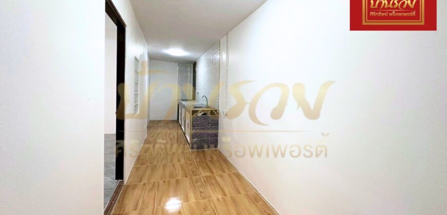 บ้านแฝด 2 ชั้น หมู่บ้านนันทนา การ์เด้นท์ บางปลา 22 ใกล้รพ.จุฬารัตน์ 3 พร้อมอยู่อาศัย