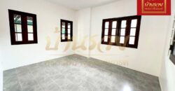 บ้านแฝด 2 ชั้น หมู่บ้านนันทนา การ์เด้นท์ บางปลา 22 ใกล้รพ.จุฬารัตน์ 3 พร้อมอยู่อาศัย