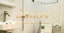 ทาวน์เฮ้าส์ 2 ชั้น หลังริม หมู่บ้านชายคลอง เทพารักษ์ กม.25 (ซอยคิงคอง) ใกล้นิคมบางพลี บ้านรีโนเวทใหม่ ตกแต่งพร้อมเข้าอยู่