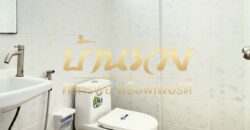 ทาวน์เฮ้าส์ 2ชั้น หมู่บ้านชายคลอง เทพารักษ์ กม.25 (ซอยคิงคอง) ใกล้นิคมบางพลี บ้านรีโนเวทใหม่ ตกแต่งพร้อมเข้าอยู่