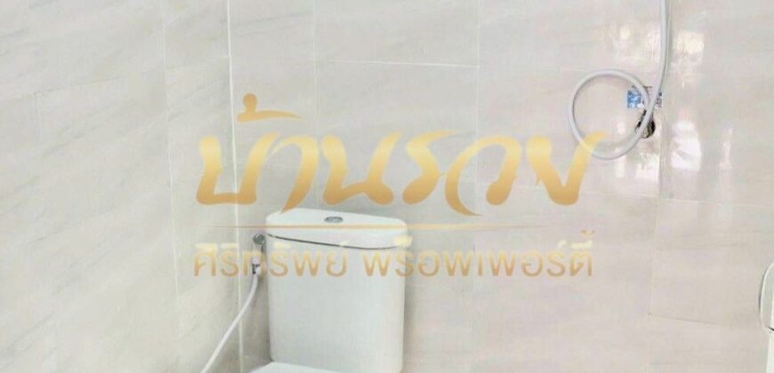 ทาวน์เฮ้าส์ 2 ชั้น หมู่บ้านไมตรีจิตร บางหญ้าแพรก ปู่เจ้า ใกล้รถไฟฟ้า สายสีเขียวสถานีสำโรง บ้านรีโนเวทใหม่ พร้อมเข้าอยู่ #หน้าบ้านไม่ชนใคร