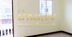 ทาวน์เฮ้าส์ 2 ชั้น หมู่บ้านไมตรีจิตร บางหญ้าแพรก ปู่เจ้า ใกล้รถไฟฟ้า สายสีเขียวสถานีสำโรง บ้านรีโนเวทใหม่ พร้อมเข้าอยู่ #หน้าบ้านไม่ชนใคร