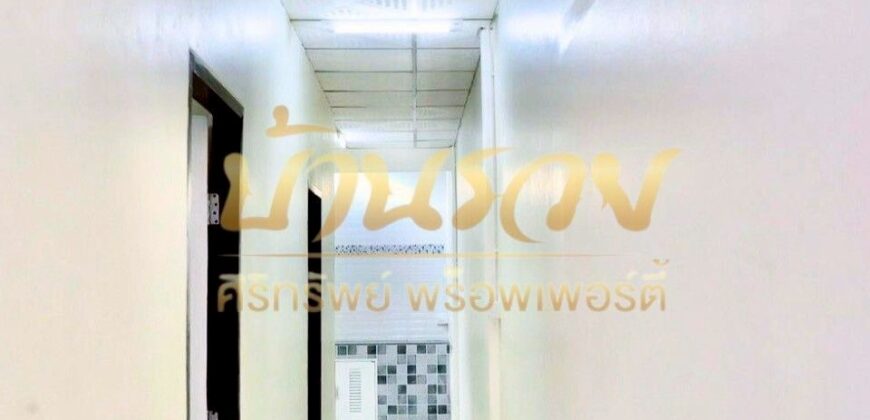 ทาวน์เฮ้าส์ 1 ชั้น หมู่บ้านไมตรีจิตร บางหญ้าแพรก ปู่เจ้า ใกล้รถไฟฟ้า สายสีเขียวสถานีสำโรง บ้านรีโนเวทใหม่ พร้อมเข้าอยู่ #หน้าบ้านไม่ชนใคร