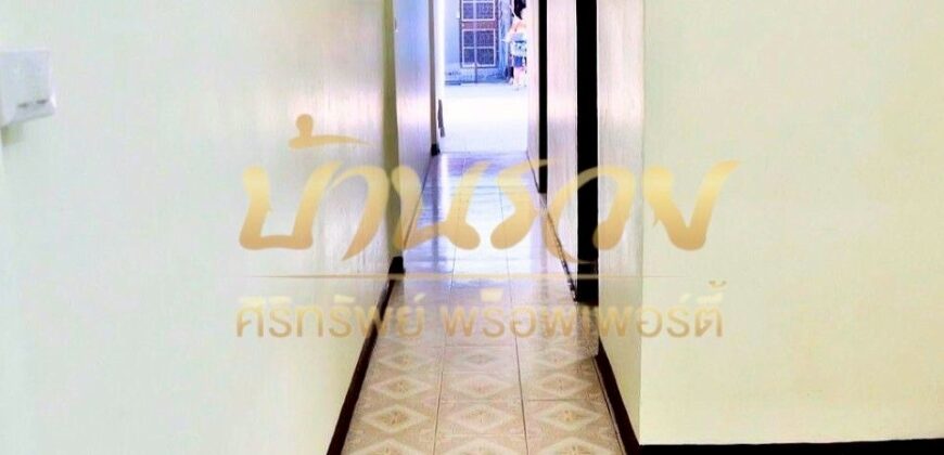 ทาวน์เฮ้าส์ 1 ชั้น หมู่บ้านไมตรีจิตร บางหญ้าแพรก ปู่เจ้า ใกล้รถไฟฟ้า สายสีเขียวสถานีสำโรง บ้านรีโนเวทใหม่ พร้อมเข้าอยู่ #หน้าบ้านไม่ชนใคร