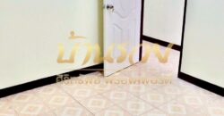 ทาวน์เฮ้าส์ 1 ชั้น หมู่บ้านไมตรีจิตร บางหญ้าแพรก ปู่เจ้า ใกล้รถไฟฟ้า สายสีเขียวสถานีสำโรง บ้านรีโนเวทใหม่ พร้อมเข้าอยู่ #หน้าบ้านไม่ชนใคร