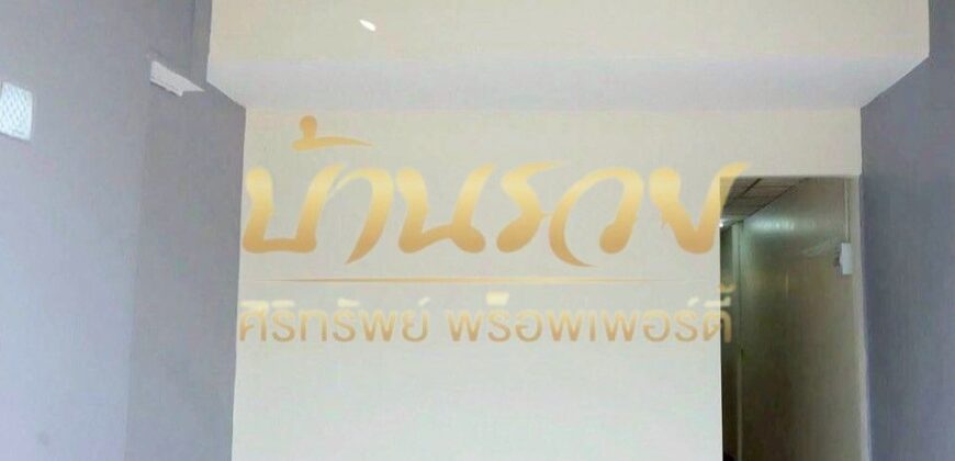 ทาวน์เฮ้าส์ 1 ชั้น หมู่บ้านไมตรีจิตร บางหญ้าแพรก ปู่เจ้า ใกล้รถไฟฟ้า สายสีเขียวสถานีสำโรง บ้านรีโนเวทใหม่ พร้อมเข้าอยู่ #หน้าบ้านไม่ชนใคร